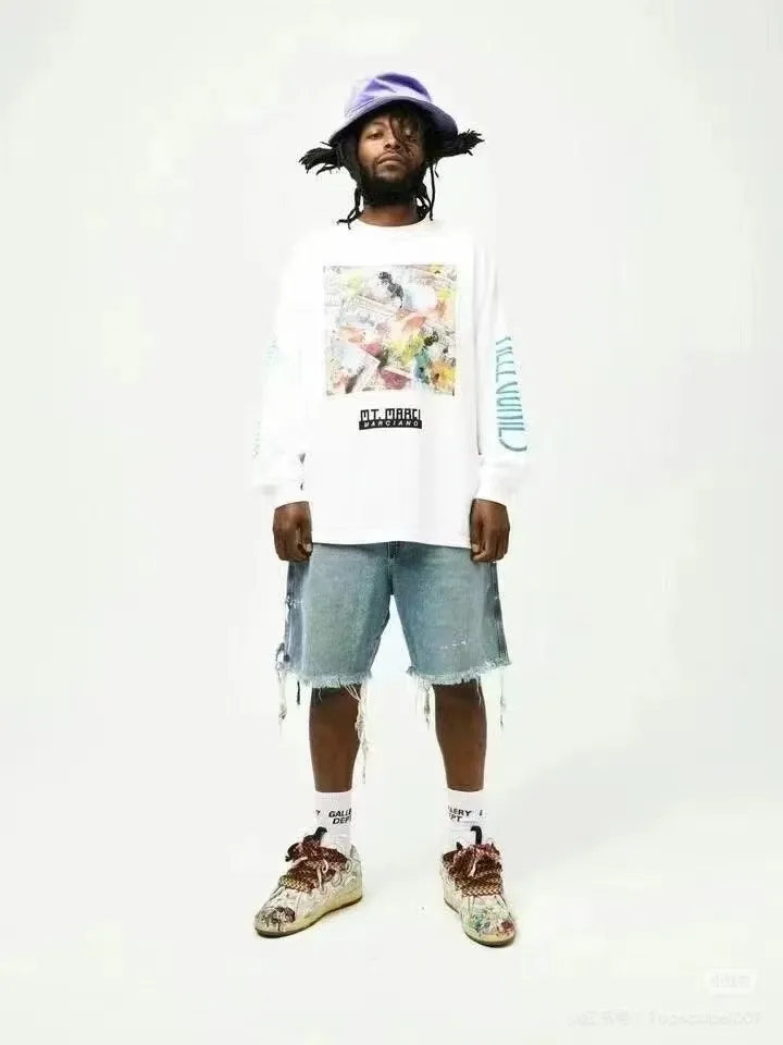 #8157 P200💰 GALLERY DEPT. Retro jeans men's and women's high street ink-splashed denim shorts. Time-consuming waste, hand-made inkjet is an indispensable highlight.   Customized buttons, the buckle surface has been oxidized and distressed, customized ykk zippers, the minimum order is extremely high, the details of the accessories are all in place, and the hangtag and packaging are as always.  Color: blue Size: S-XXL (corresponding to 28-36)